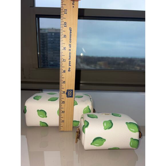 Sale!! Coach Coin Pouch Lime Print Design Bag Coach Cosmetic Case Pouch - Picture 8 of 12